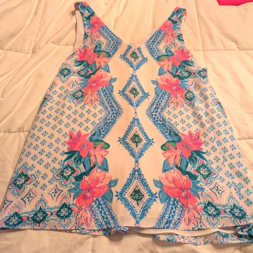 Women's M Lilly Pulitzer sleeveless blouse EUC